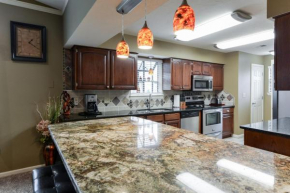 Luxury Condos at Thousand Hills - Branson -Beautifully Remodeled